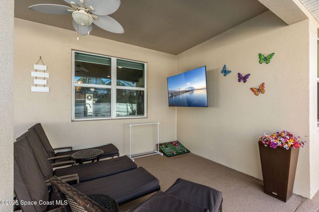 984 Captiva Island Circle SW, Palm Bay, FL 32908