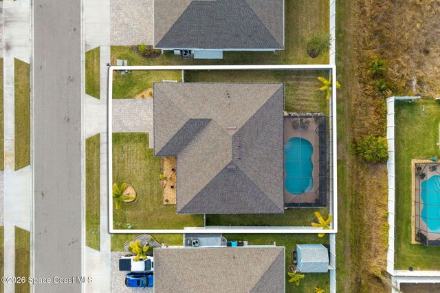 984 Captiva Island Circle SW, Palm Bay, FL 32908