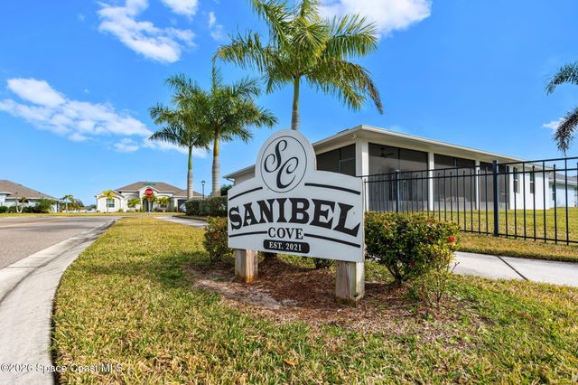 984 Captiva Island Circle SW, Palm Bay, FL 32908