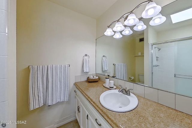 750 S Calle Del Sol, Tucson, AZ 85710