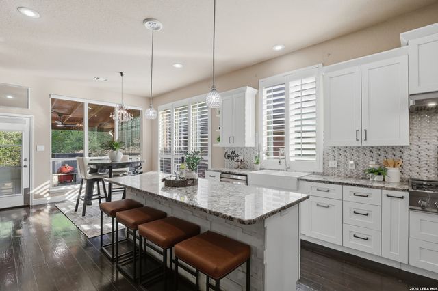 15714 Alamogordo, Helotes, TX 78023