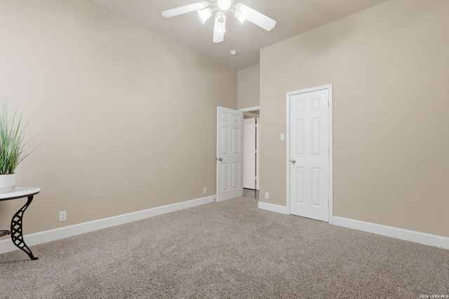 15714 Alamogordo, Helotes, TX 78023