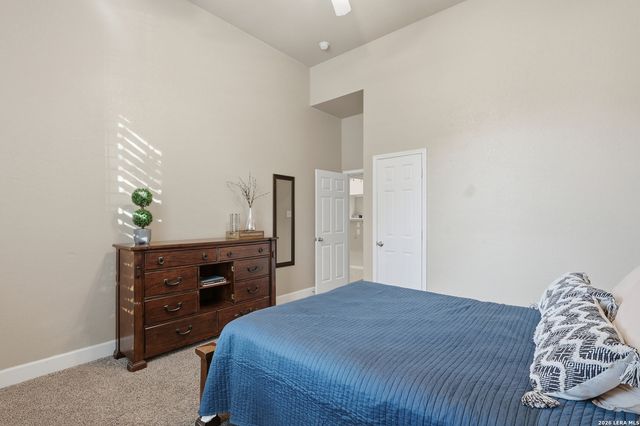 15714 Alamogordo, Helotes, TX 78023