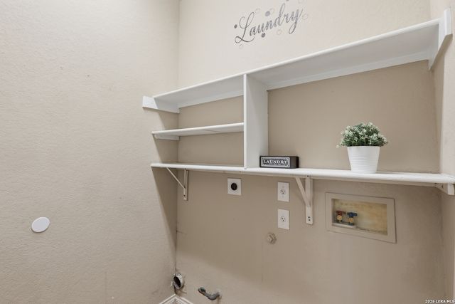 15714 Alamogordo, Helotes, TX 78023