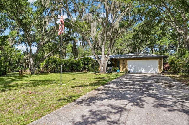 3304 SWAAN LANE, Sarasota, FL 34235