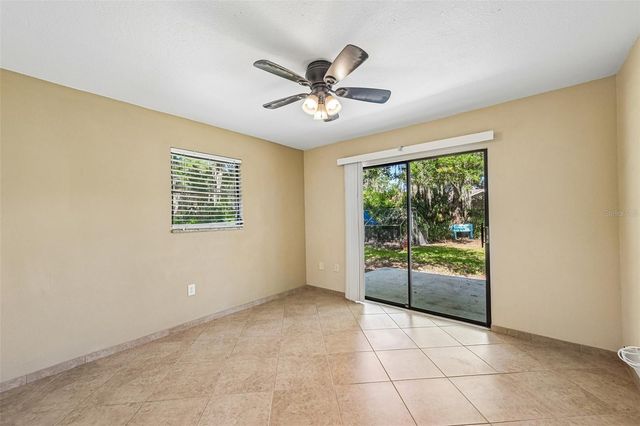 3304 SWAAN LANE, Sarasota, FL 34235
