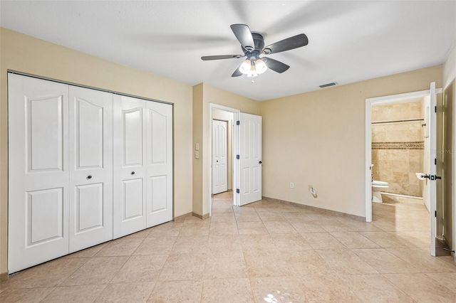 3304 SWAAN LANE, Sarasota, FL 34235