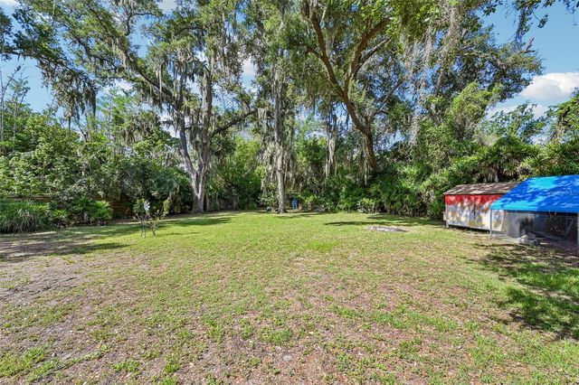 3304 SWAAN LANE, Sarasota, FL 34235