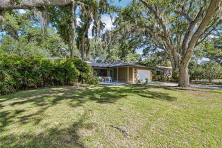 3304 SWAAN LANE, Sarasota, FL 34235