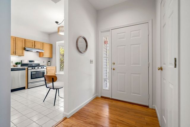 25 Pond Lane 25, Burlington, MA 01803