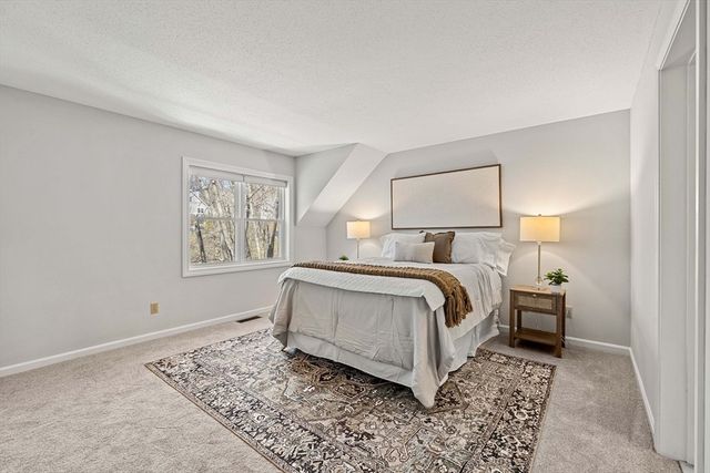 25 Pond Lane 25, Burlington, MA 01803