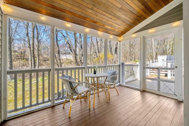 25 Pond Lane 25, Burlington, MA 01803