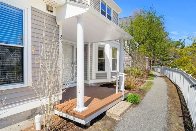 25 Pond Lane 25, Burlington, MA 01803