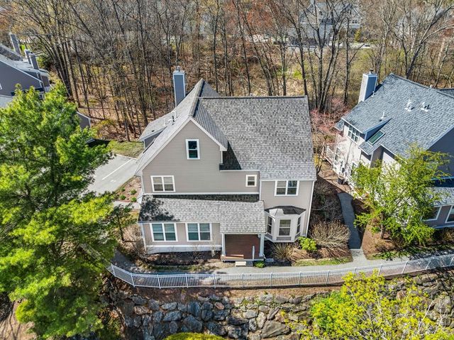 25 Pond Lane 25, Burlington, MA 01803