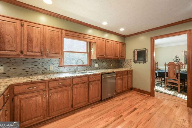 245 Emily Drive SW, Lilburn, GA 30047