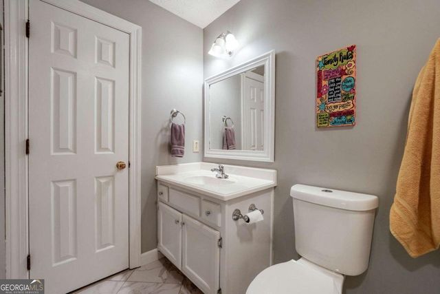 245 Emily Drive SW, Lilburn, GA 30047