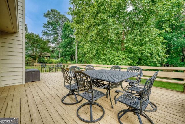 245 Emily Drive SW, Lilburn, GA 30047