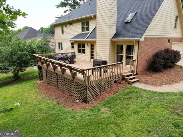 245 Emily Drive SW, Lilburn, GA 30047