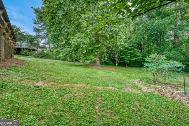 245 Emily Drive SW, Lilburn, GA 30047