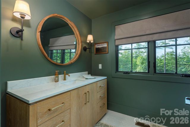 1156 Campbells Trace, Nebo, NC 28761