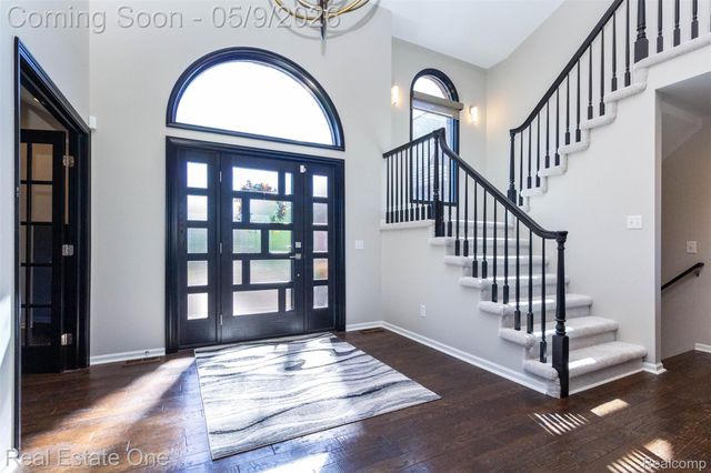 418 Gleneagles, Highland Charter Township, MI 48357