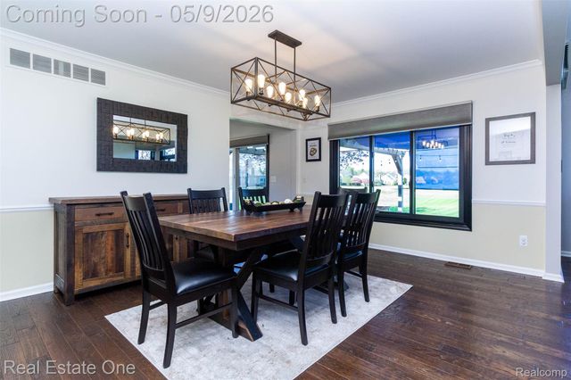 418 Gleneagles, Highland Charter Township, MI 48357