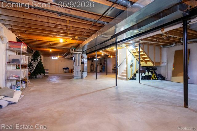 418 Gleneagles, Highland Charter Township, MI 48357
