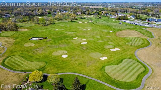 418 Gleneagles, Highland Charter Township, MI 48357