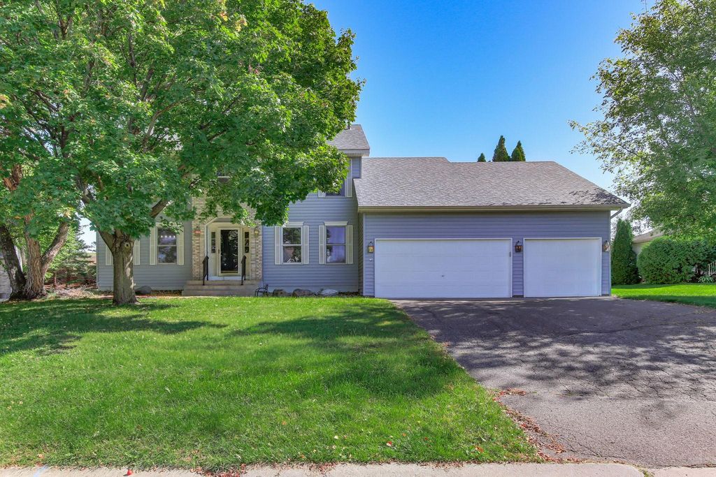 5570 Wood Duck Court, Shoreview, MN 55126 — exterior