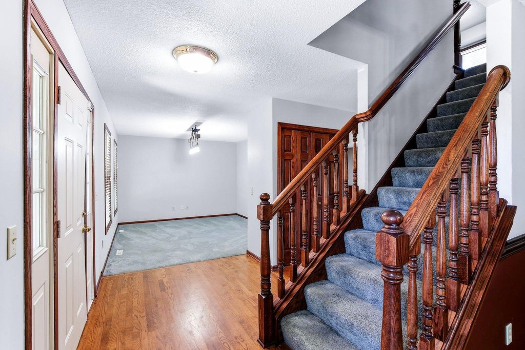 5570 Wood Duck Court, Shoreview, MN 55126 — photo 5