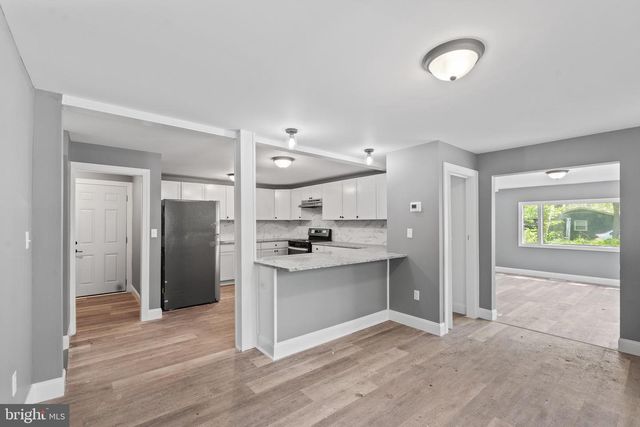 438 SANDALWOOD RD, Millville, NJ 08332