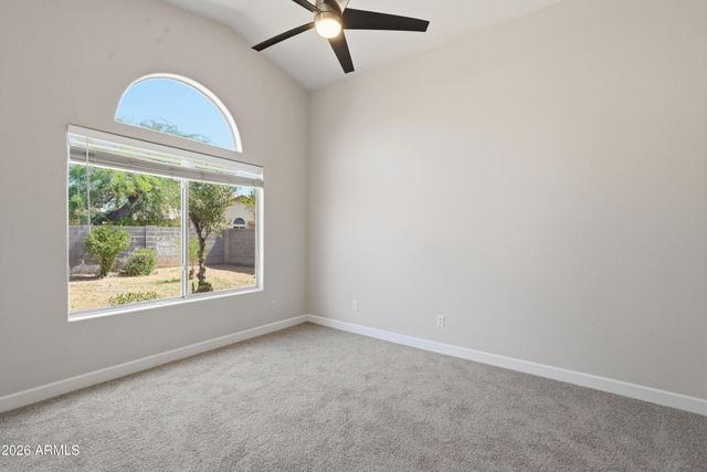 5214 W MORGAN Drive, Chandler, AZ 85226