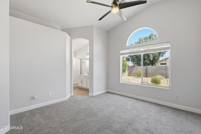 5214 W MORGAN Drive, Chandler, AZ 85226