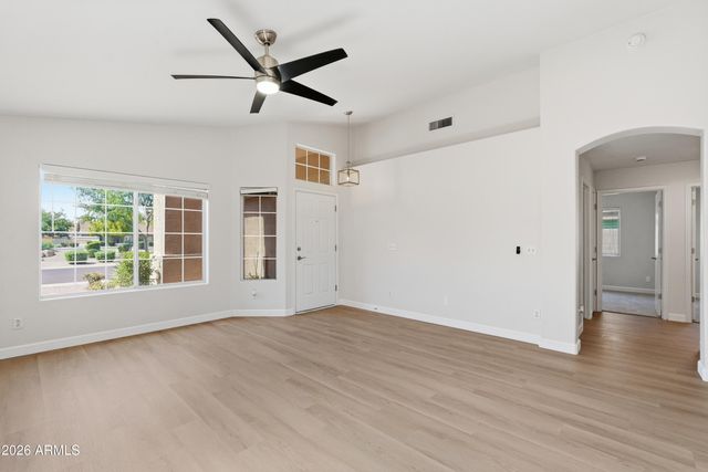 5214 W MORGAN Drive, Chandler, AZ 85226
