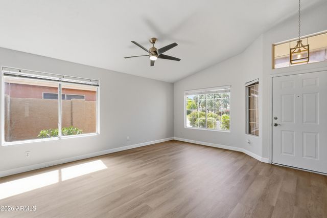 5214 W MORGAN Drive, Chandler, AZ 85226