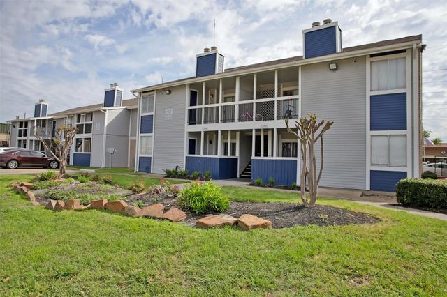 2700 S Dairy Ashford Road 616D, Houston, TX 77082