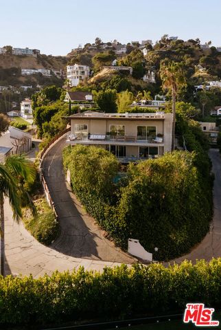 8555 Hollywood Boulevard, Los Angeles, CA 90069