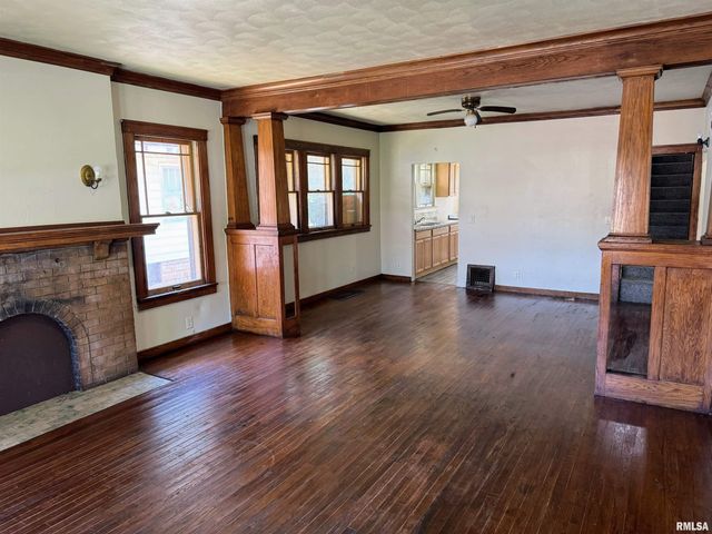 1700 W SMITH Street, Peoria, IL 61605