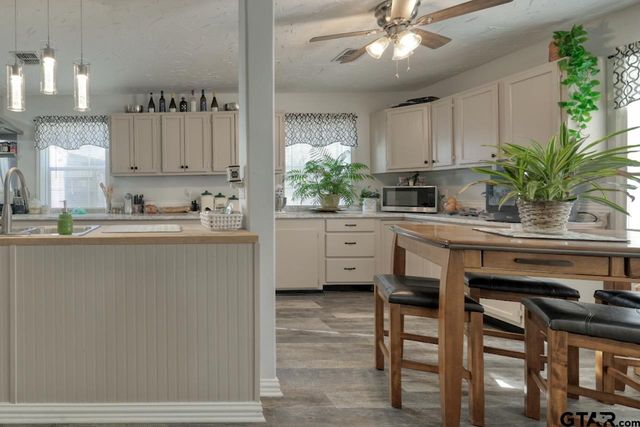 110 Church Street, Winona, TX 75792