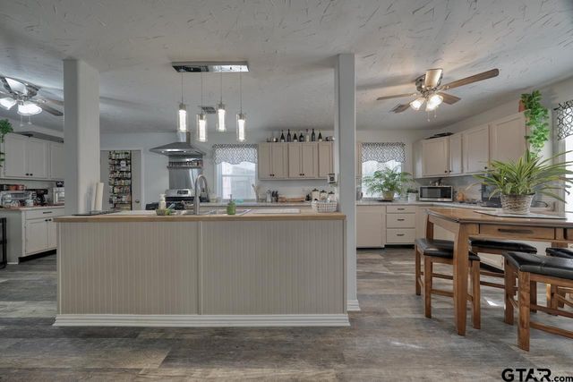 110 Church Street, Winona, TX 75792