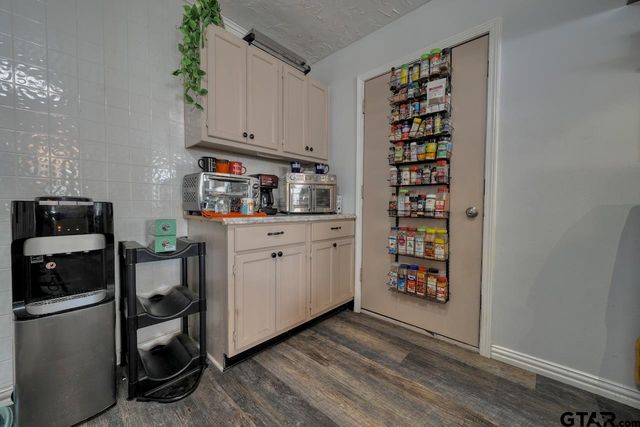 110 Church Street, Winona, TX 75792