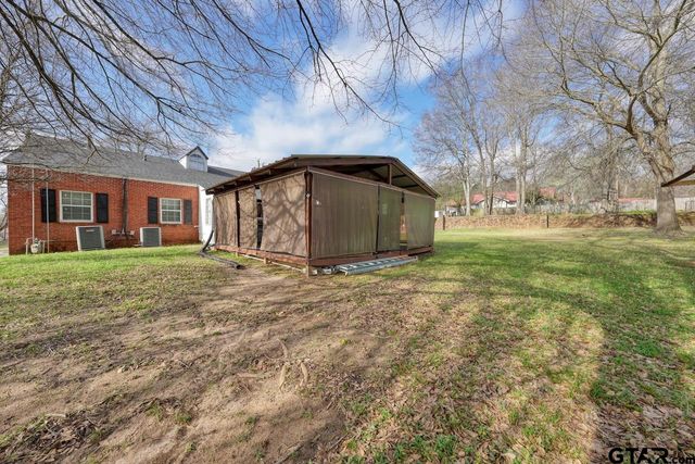 110 Church Street, Winona, TX 75792