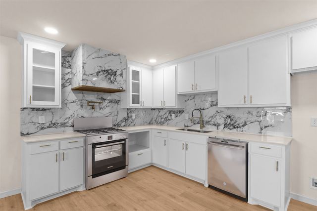 4325 Highland Street, Lancaster, TX 75134