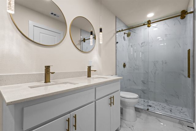 4325 Highland Street, Lancaster, TX 75134