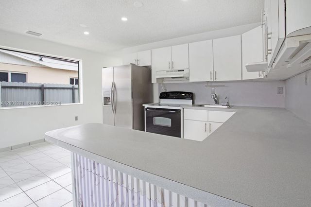 11511 SW 180th St, Miami, FL 33157