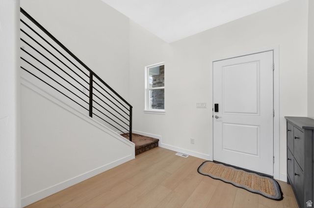 834 W DAYLIGHT DRIVE DR, Bluffdale, UT 84065