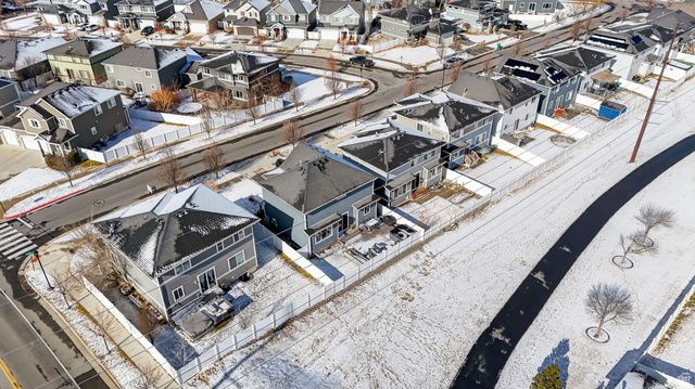 834 W DAYLIGHT DRIVE DR, Bluffdale, UT 84065