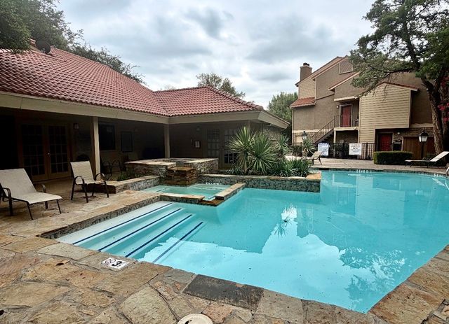5200 Martel Avenue 24B, Dallas, TX 75206