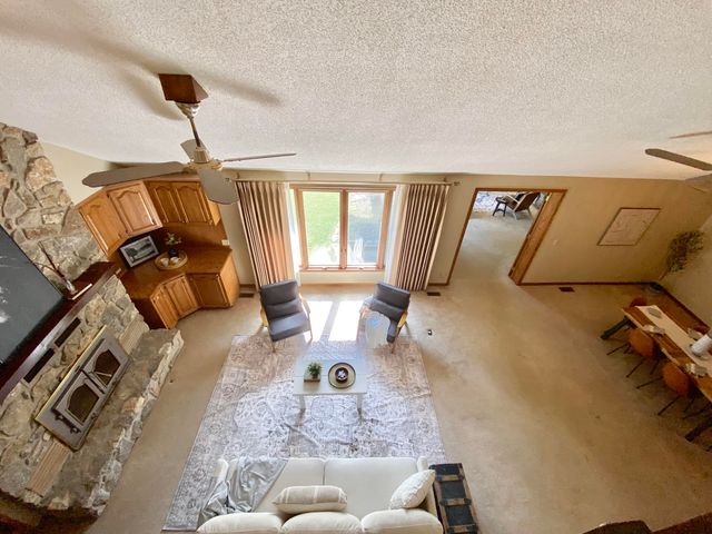 561 E Spring Street, Neosho, MO 64850