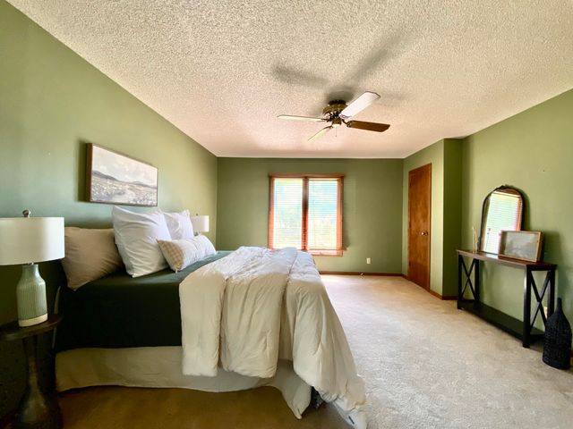 561 E Spring Street, Neosho, MO 64850